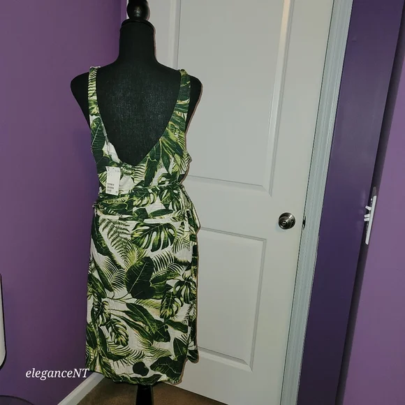 H & M Safari  style  faux-wrap Sleeveless Dress Sz: Large  NWT - Picture 6 of 12